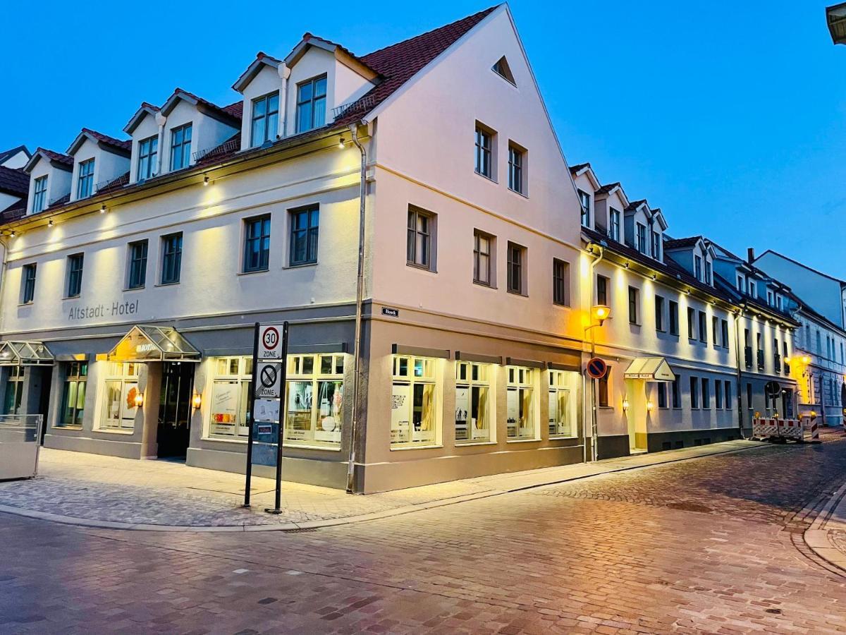 Altstadt-Hotel Штендаль Екстер'єр фото
